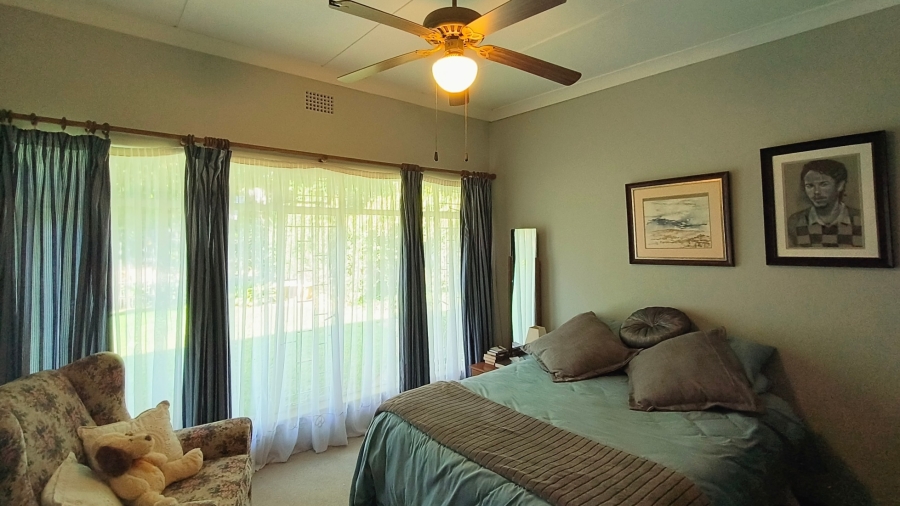 4 Bedroom Property for Sale in Oewersig North West